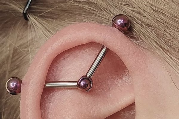 Industrial piercing kezelés