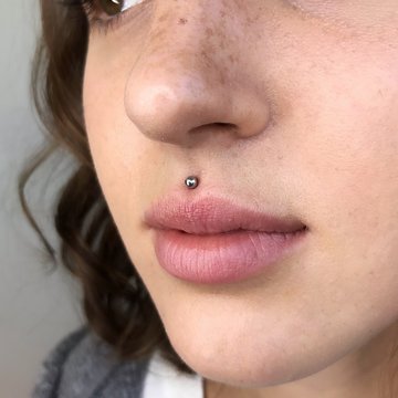 Medusa piercing