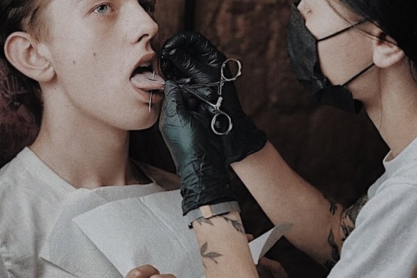 Piercing training in Györ