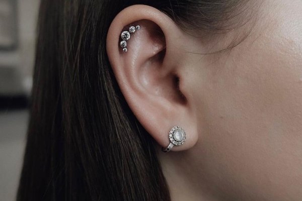 Piercing courses in Budapest