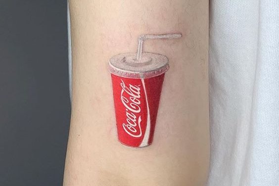 Coca Cola tetoválási vázlat