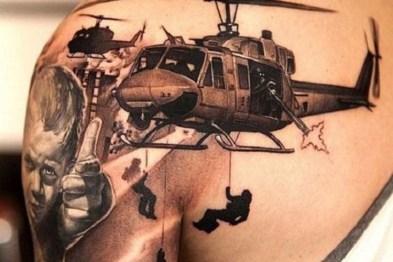 Helikopter tetoválási vázlat