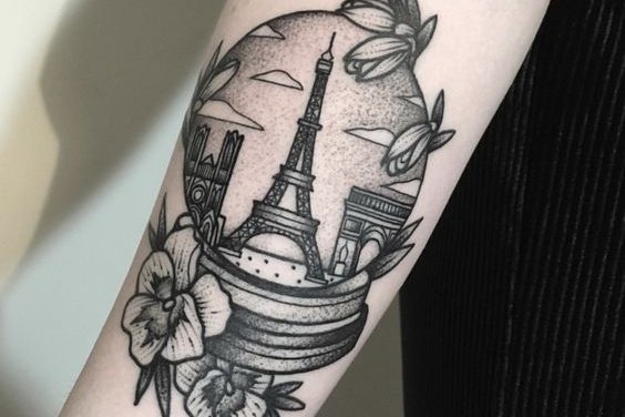 "Eiffel-torony" tetoválási vázlatok