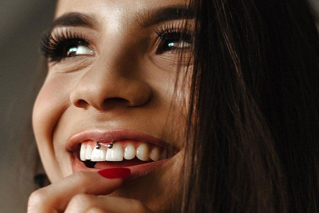 mosoly piercing